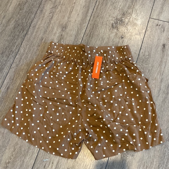 New with tags - high waisted paper bag shorts - Picture 3 of 3